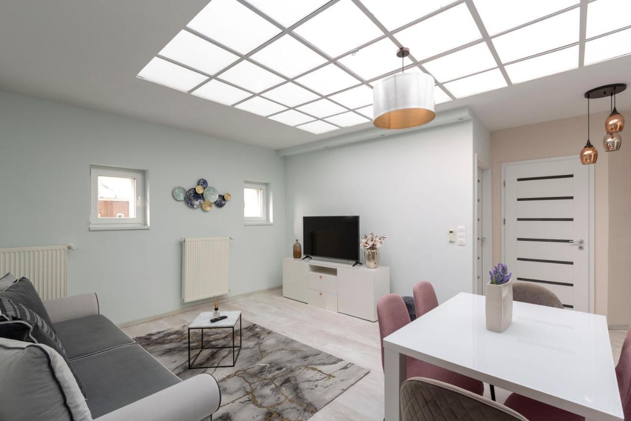 Apartmán Luxurious Karoly In The Heart Of